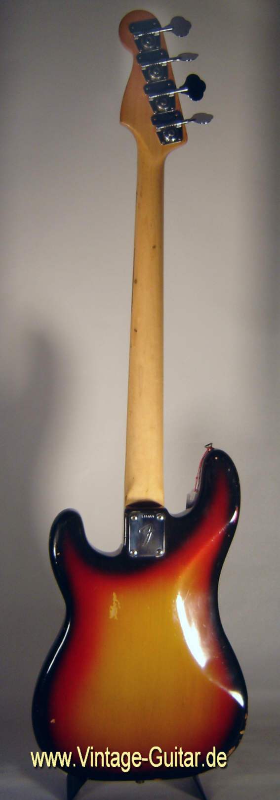 Fender Precision Bass 1972 sb back.jpg
